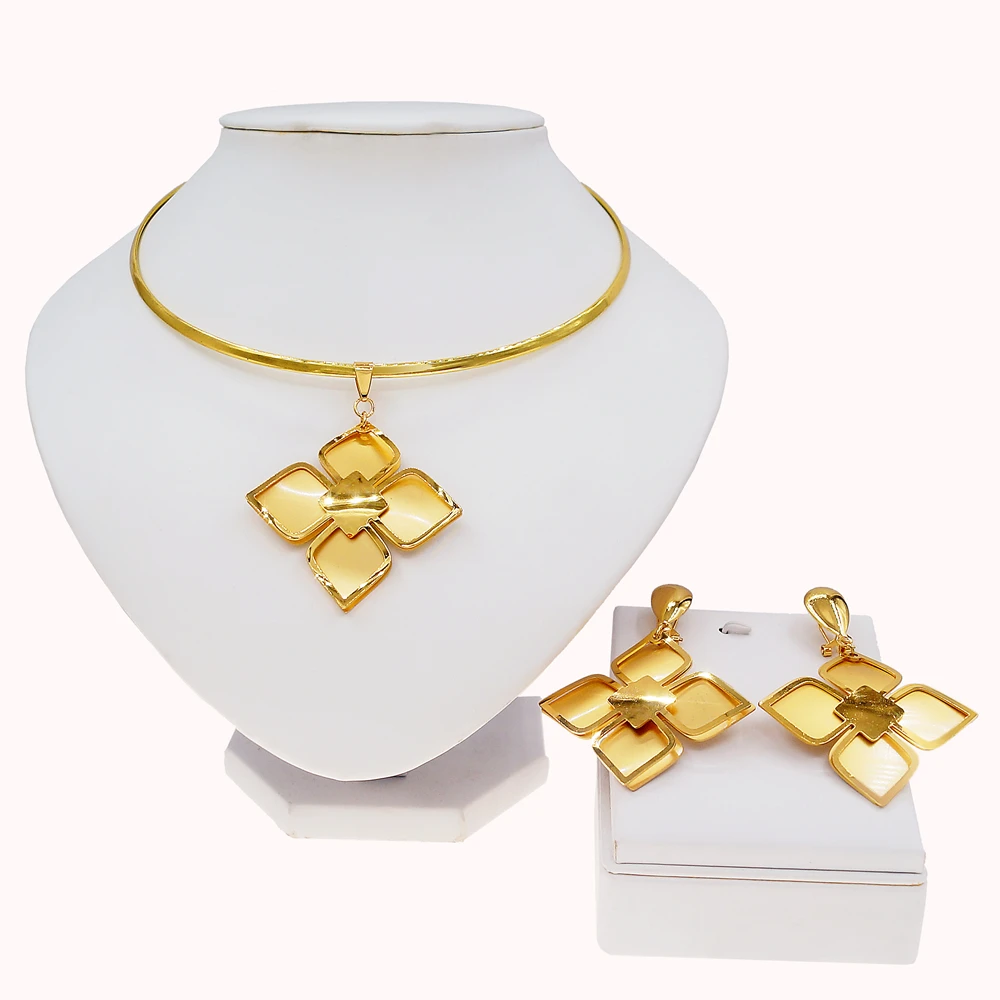 Zhuerrui High Quality Luxury Jewelry Sets Italian Gold Plated Jewelry Set Fashion Lady Dubai Style Jewellery Sets N220004