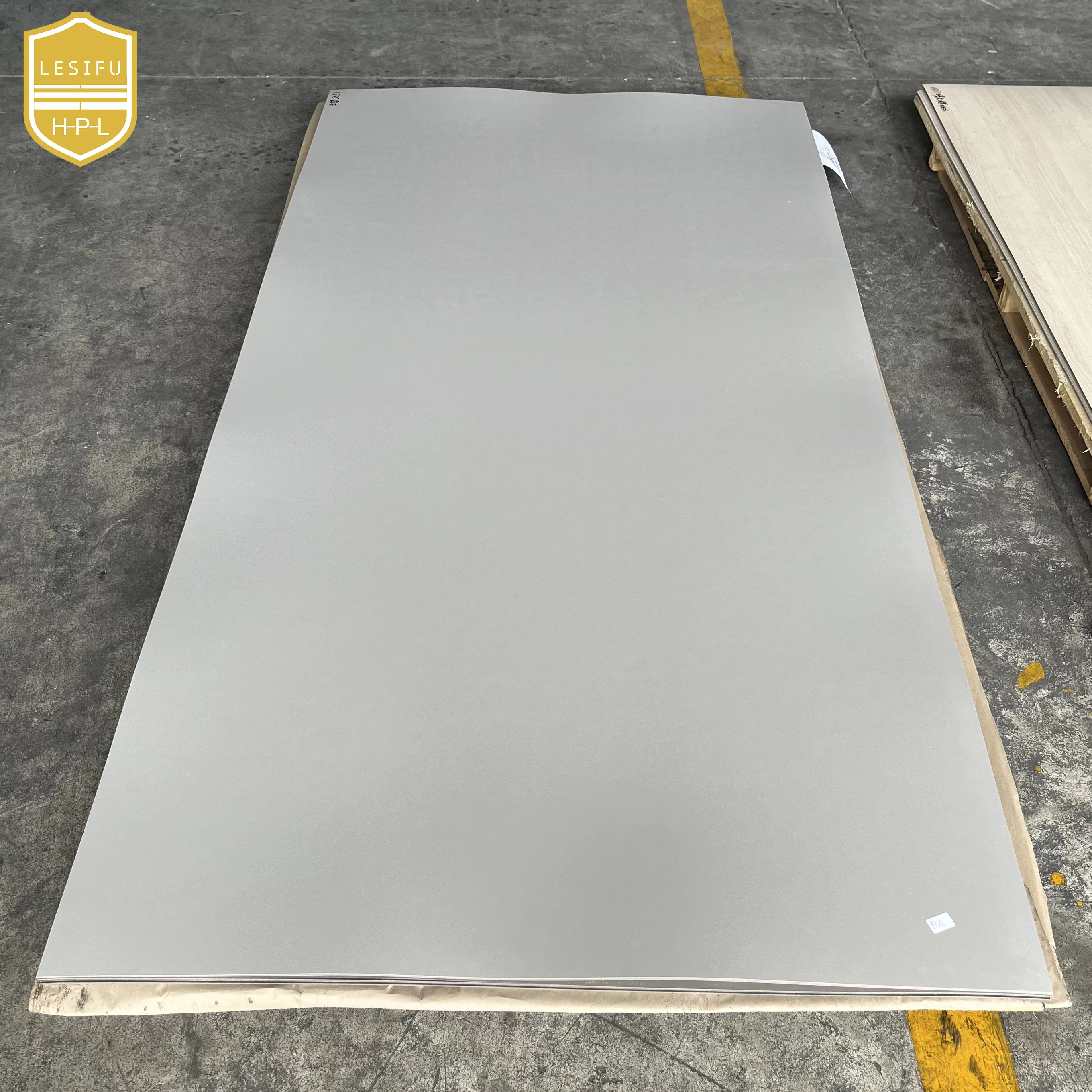 Matte Light Gray HPL Decorative High-Pressure Laminates for Furniture and Decoration