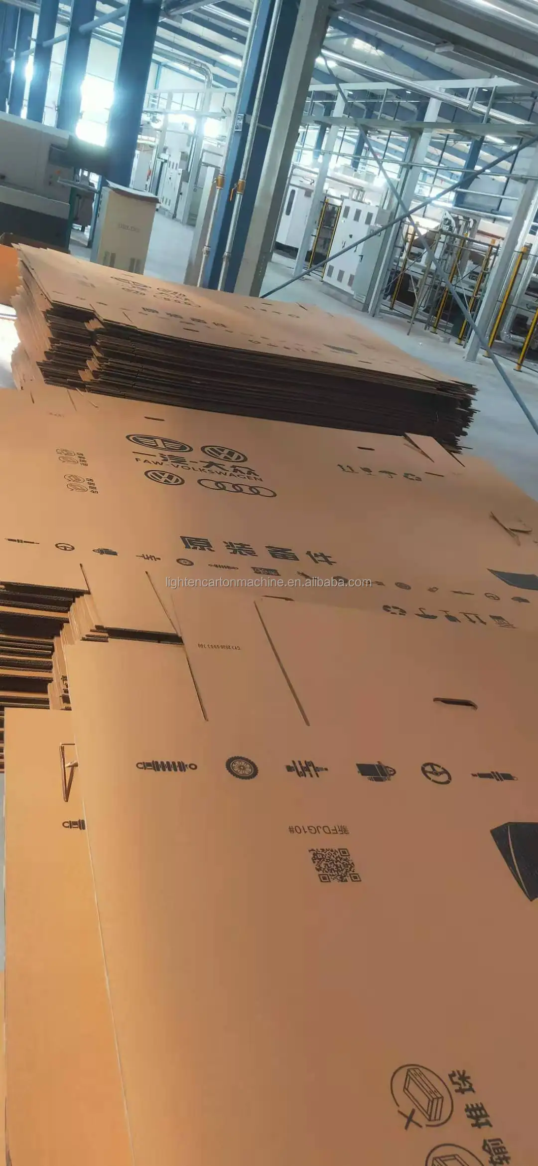 Semi automatic flexo 4 colors printing slotting and die cutting machine cardboard box  making machine Cangzhou cartoon machinery