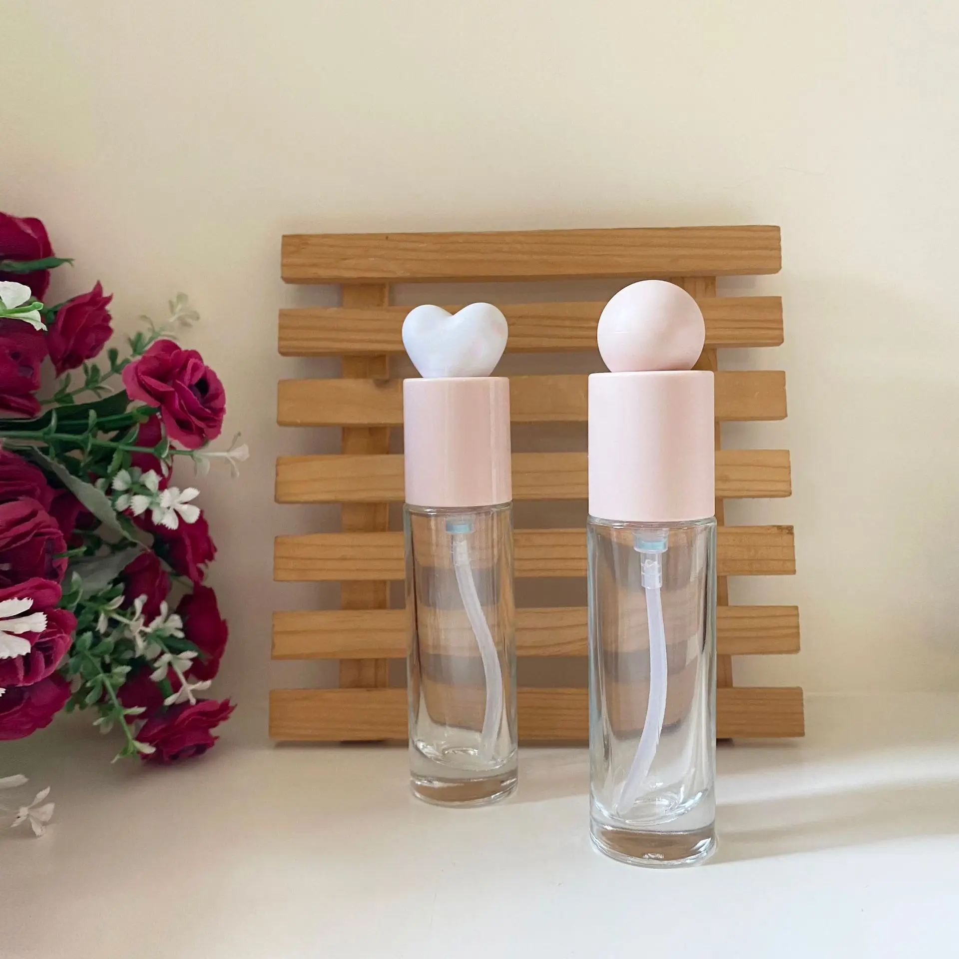 In Stock 30ml Custom Glass Bottle Pink Clear Empty Lotion Pump Bottle Heart Shape Foundation Bottle