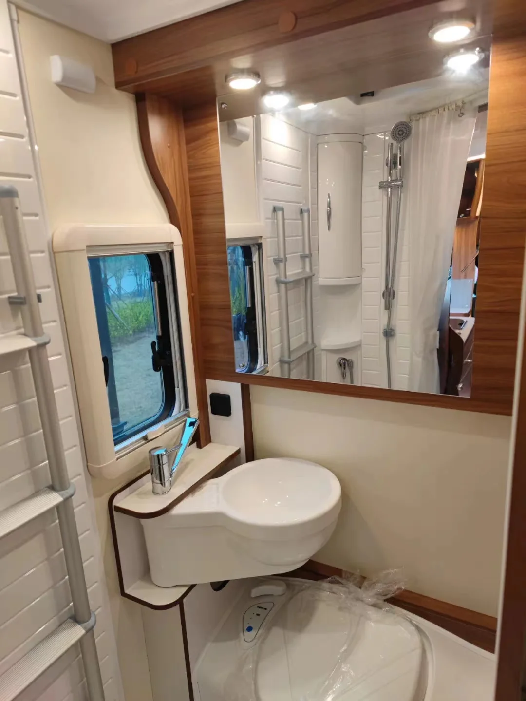 TURN  folding mini sink RV motorhomes caravan  plastic kitchen  Built-in Foldable Bathroom folding Sink with  faucet  GR-Y002