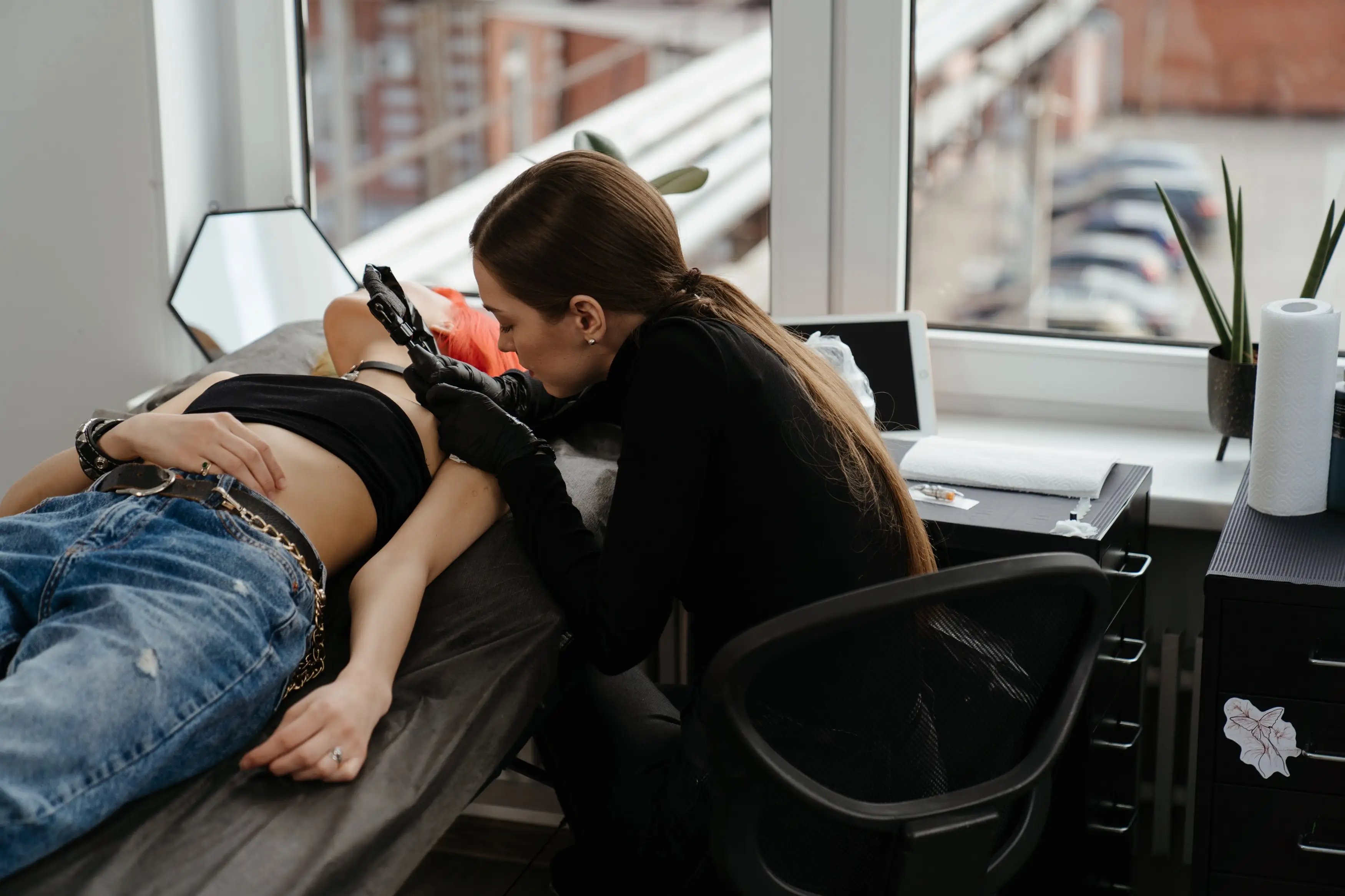 Massage non woven pp soft plastic elastic fitted sheet disposable black tattoo table cover for black stretcher