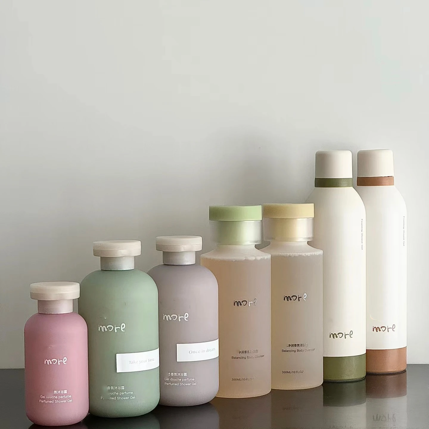 Matte Color Eco PE Plastic 200ml/500ml Bottles Screw Flip Top Cap Body Scrub Lotion Shampoo Cosmetic Containers 50g Capacity