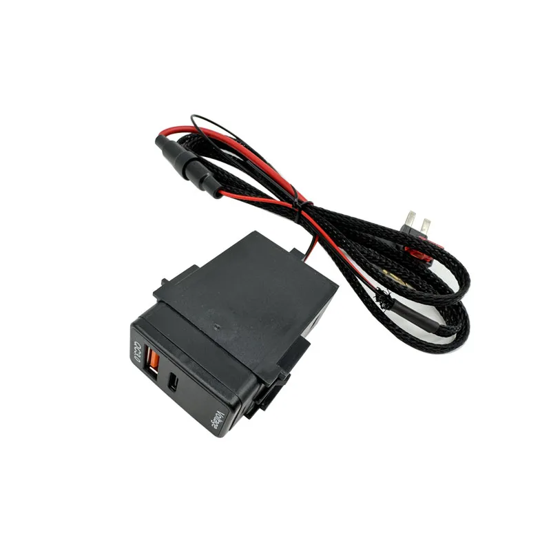 QC3.0 +PD3.0 USB Power Socket 60W  Type C & Quick Charge 3.0 Car Charger USB Adapter for Smart Phone  Android GPS Use for Nissan