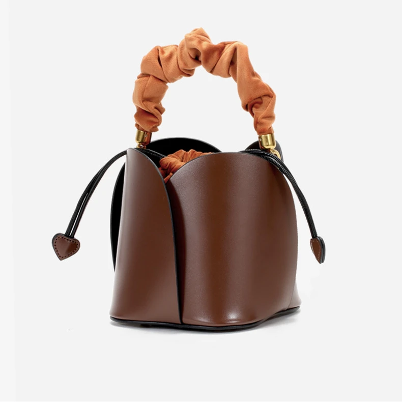 wholesale cross-body leather shoulder bag flower hand cylinder bag real leather bucket bag