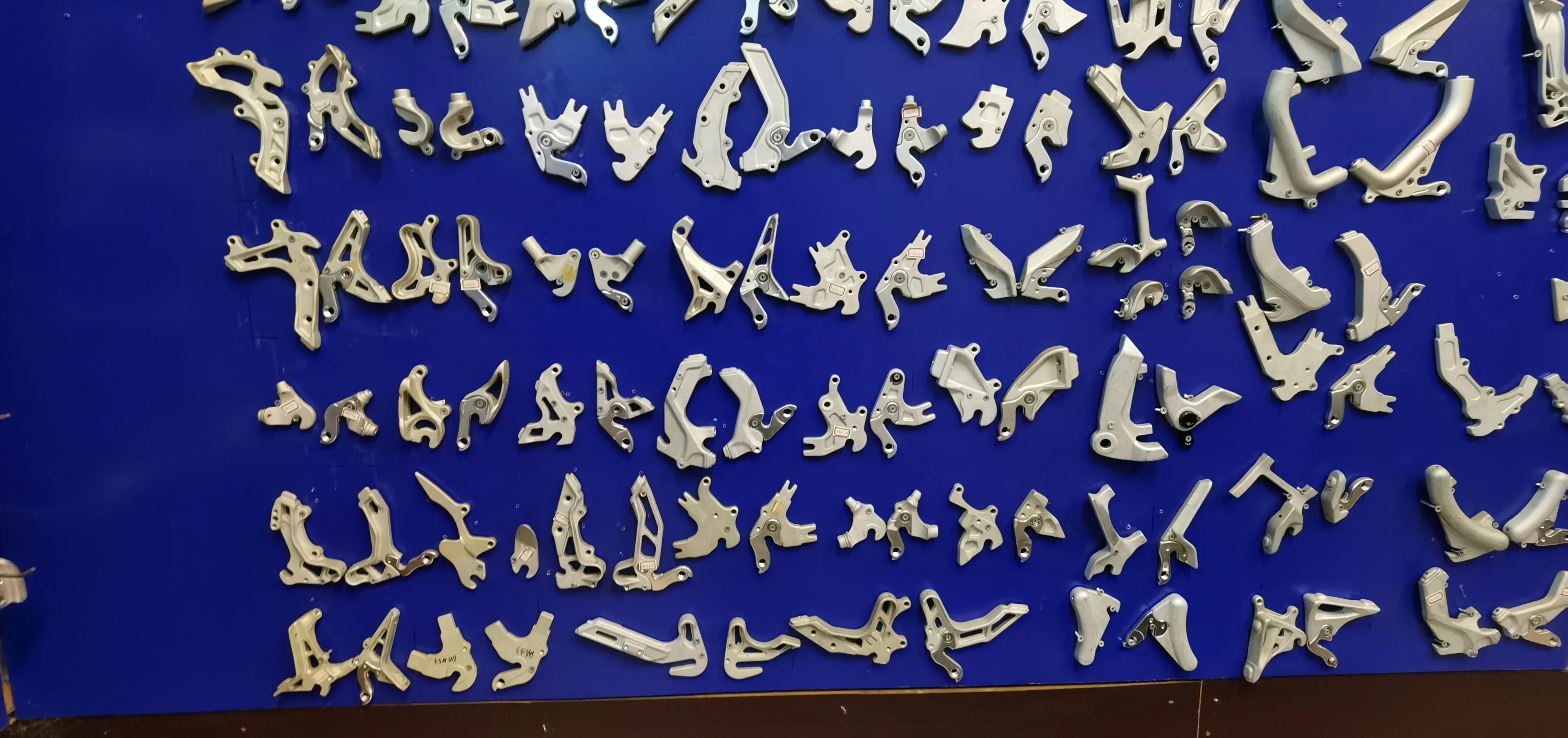 Custom CNC Machining Aluminium derailleur hanger manufacturer