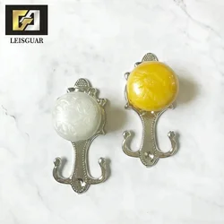 Good Design Jade Curtain Wall Hook Accessories Curtain Hook Belt