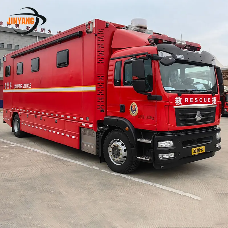 Emergency Rescue Vehicle With Rescue Capability At High Altitude And Abundant Demolition Tools