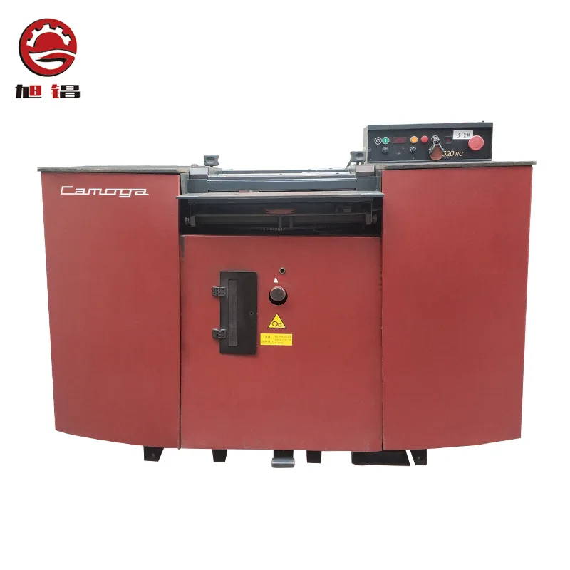 Машина для разделения кожи, изготовление обуви Camoga C520L