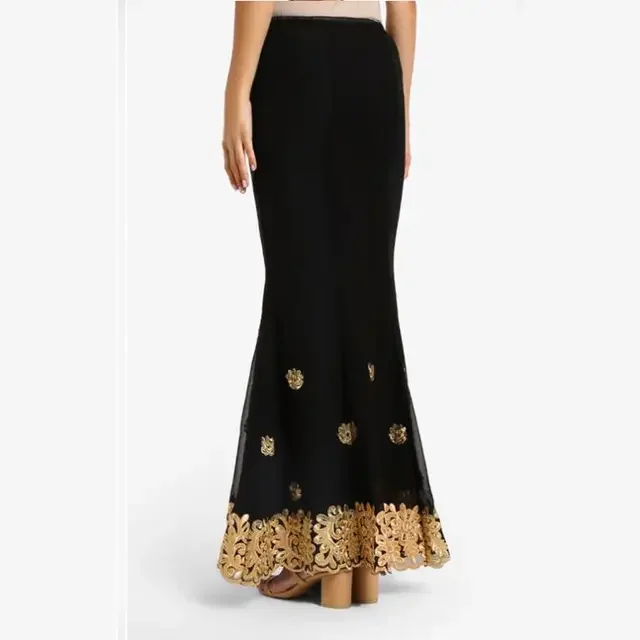 Professional Clothes Sari for Pakistani Salwar Kameez