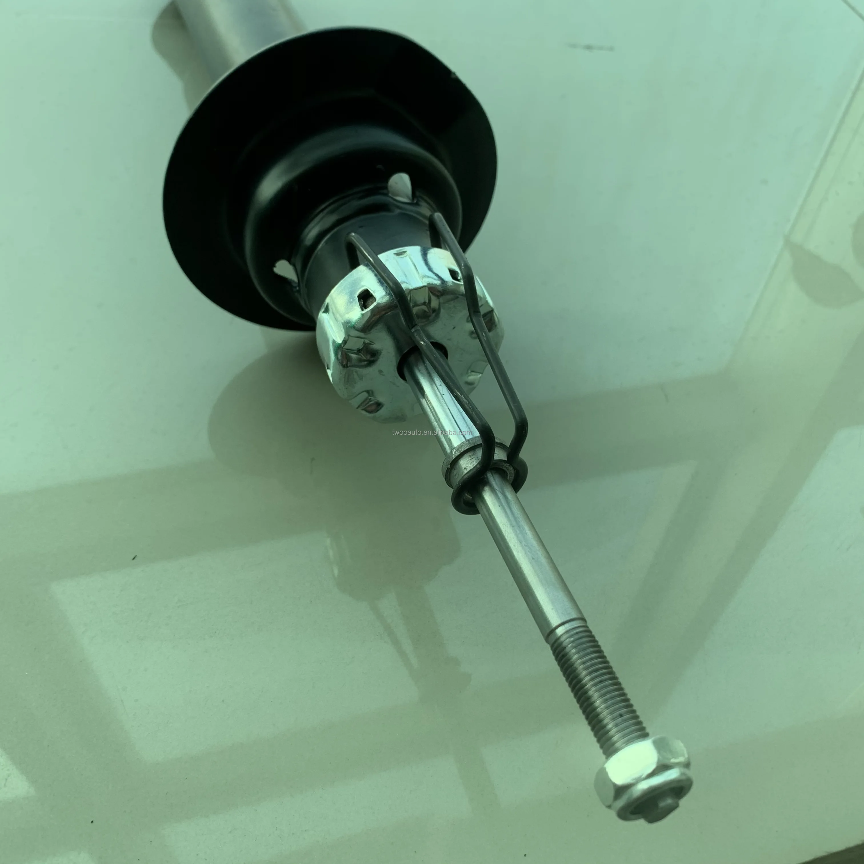 Original New truck shock absorber parts for NISSAN UD 95245-Z0002 truck parts accessories