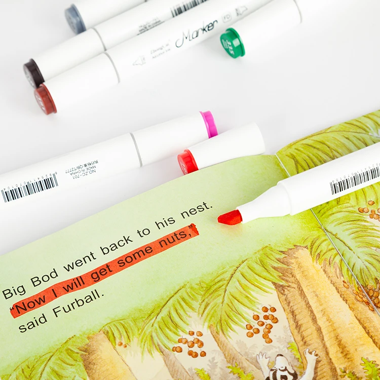 18 Twin-tip Triangle Shape Art Markers in PP Display Box with Hanger