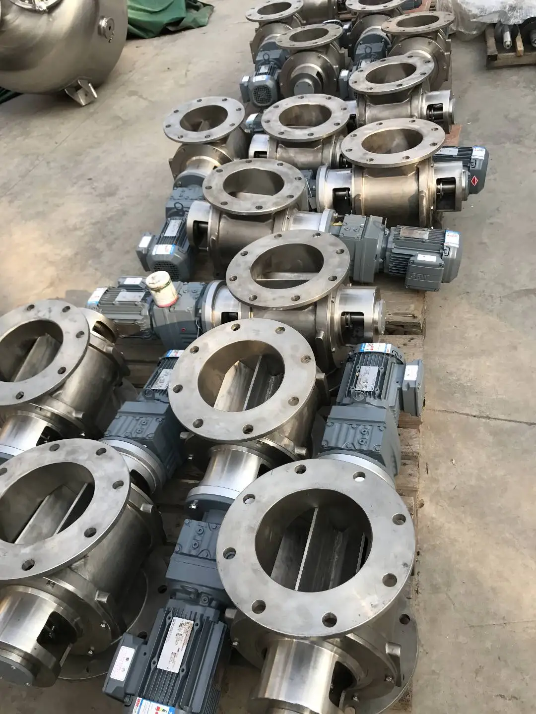 Accurate and Efficient Flow Management Rotary Valve for Unmatched Precision in Material Handling