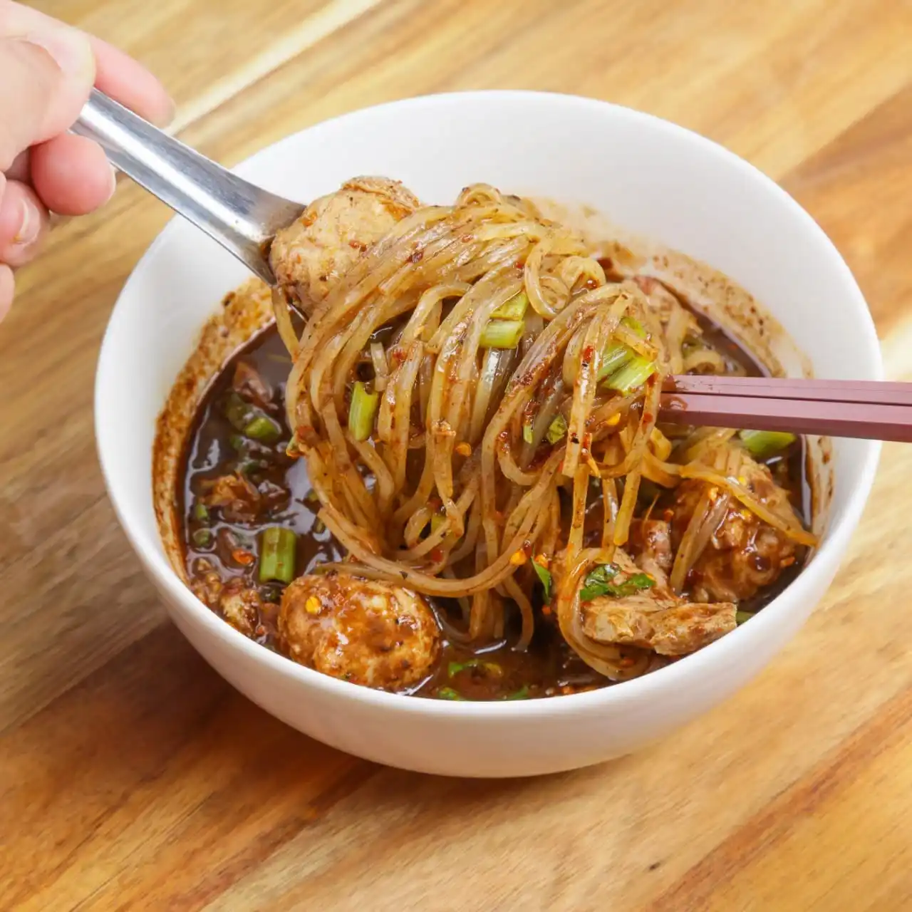 Lerros Thai Boat Instant Noodles Must Try Wholesale from Thailand