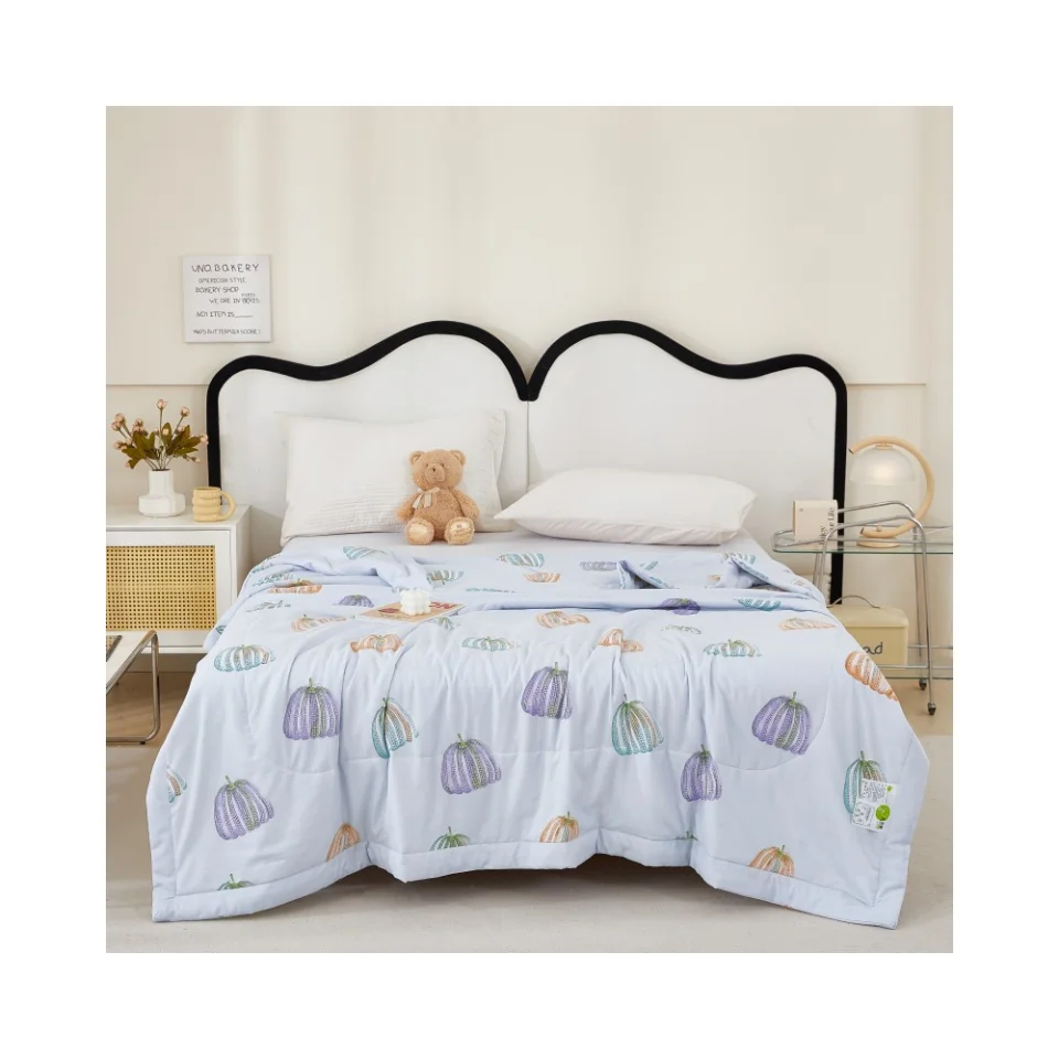 Wholesale High Quality Washed ice silk Summer cool quilt Microfiber Comforter bed Embroidery Soft Skin friendly Quilt