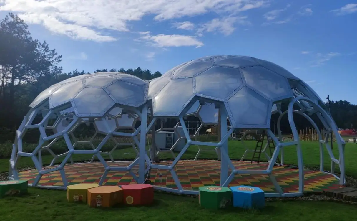 ETFE Stadium Roof Tensioned Membrane Structure Tent Stadium Shade Tent Membrane Structure PVDF PTFE Sale Cover Cross Steel Frame