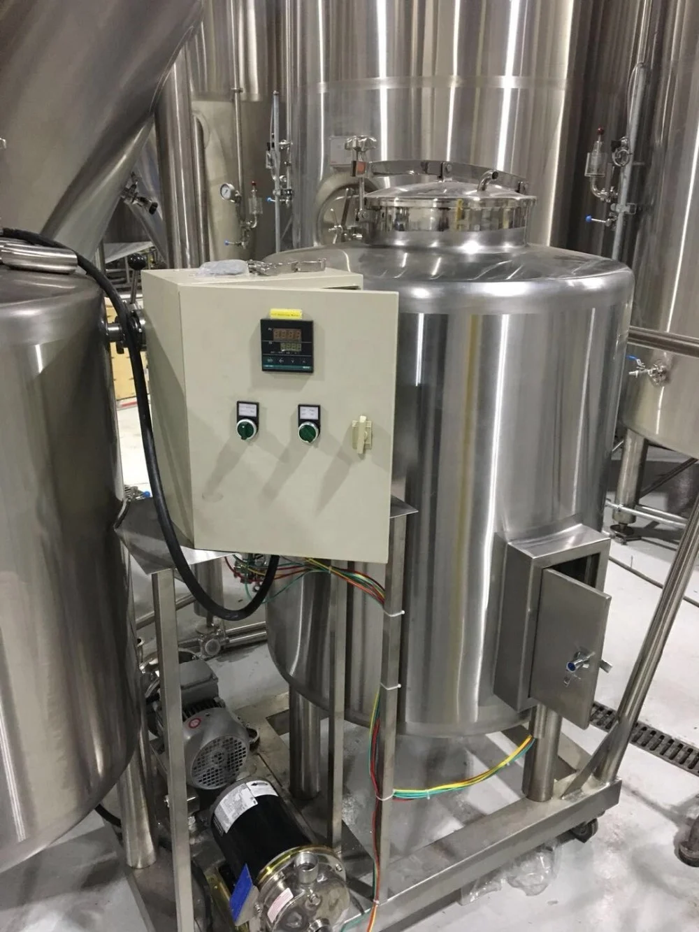 Craft Beer Equipment for Beer Pub Beer Making Brewery (CIP Cleaning System)