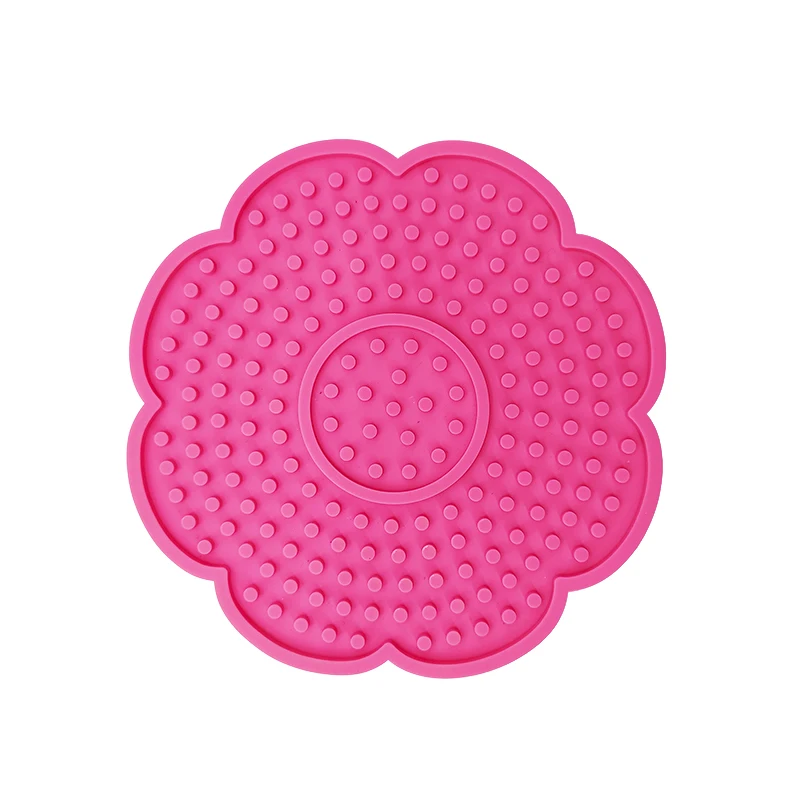 pet products Wholesale Portable suction cup Cat care Slow food mat Food grade silicone licking mat pet food mat