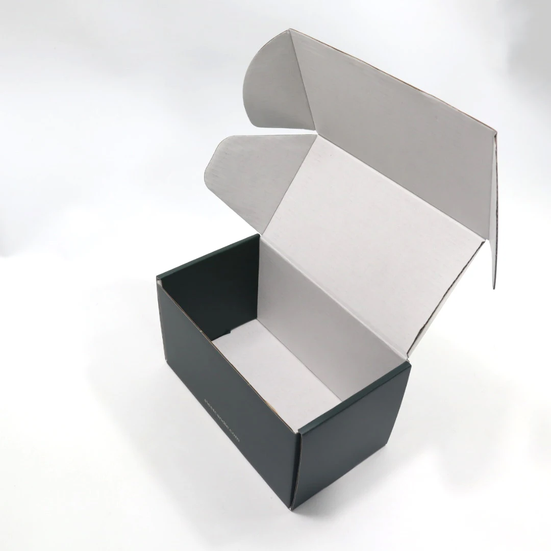 Custom-printed E-commerce Boxes, Retail Drop Shipping Boxes, and Durable Delivery Boxes for Online Businesses