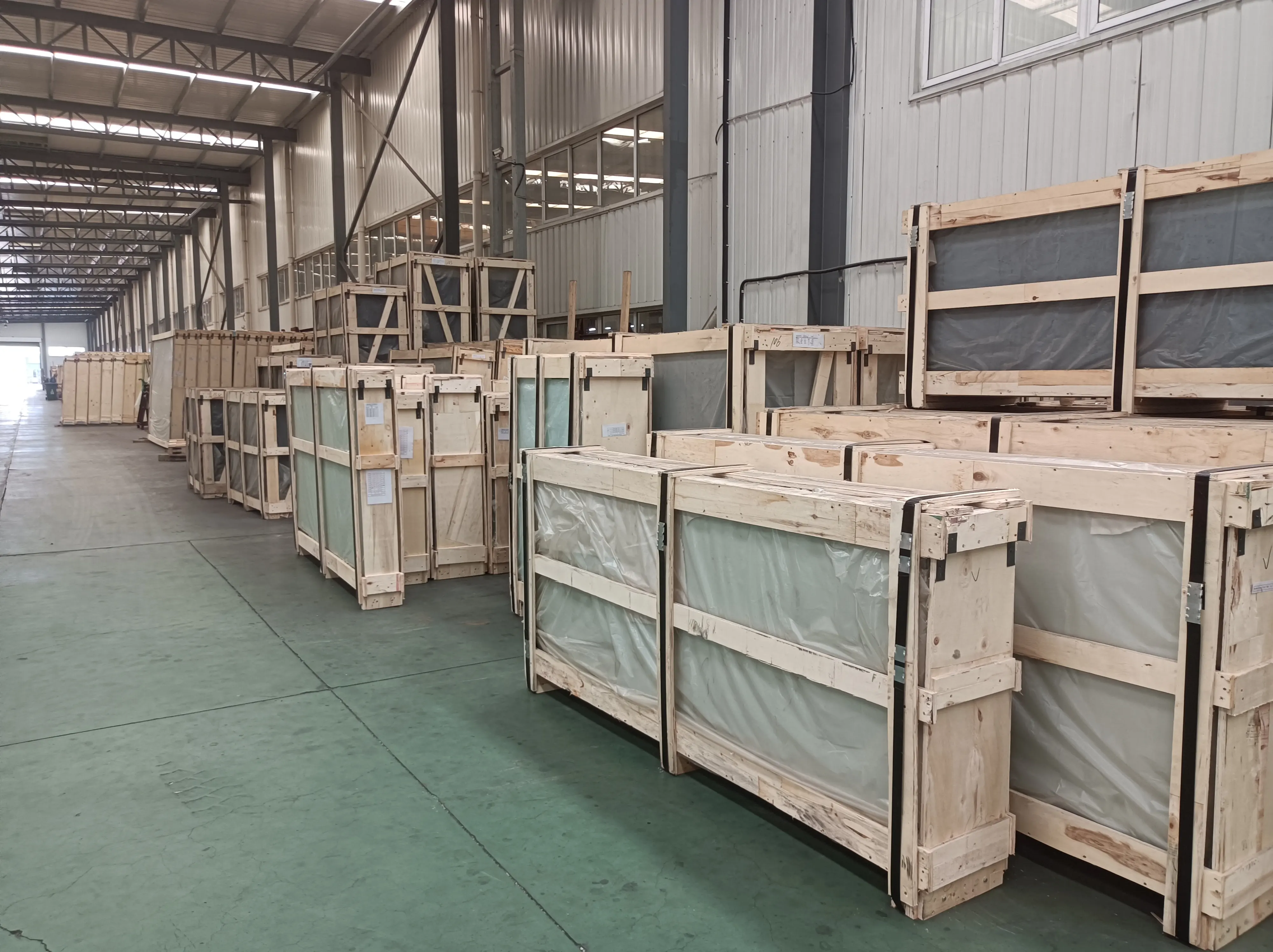 Exporting Kinds of Glass Aquarium Fish Farming Tank Water Aquarium Tank For Deceration 8mm 10mm 12mm