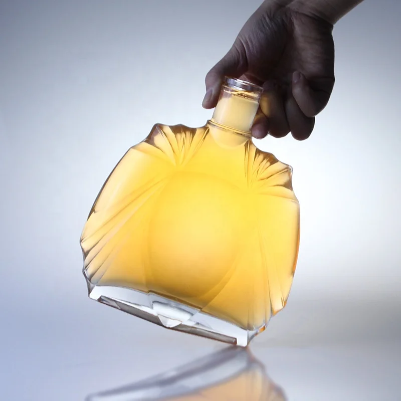 Wholesale Custom High Quality 700ml 750ml Clear Rum Gin Liquor Glass Bottle With stopper Manufacturer