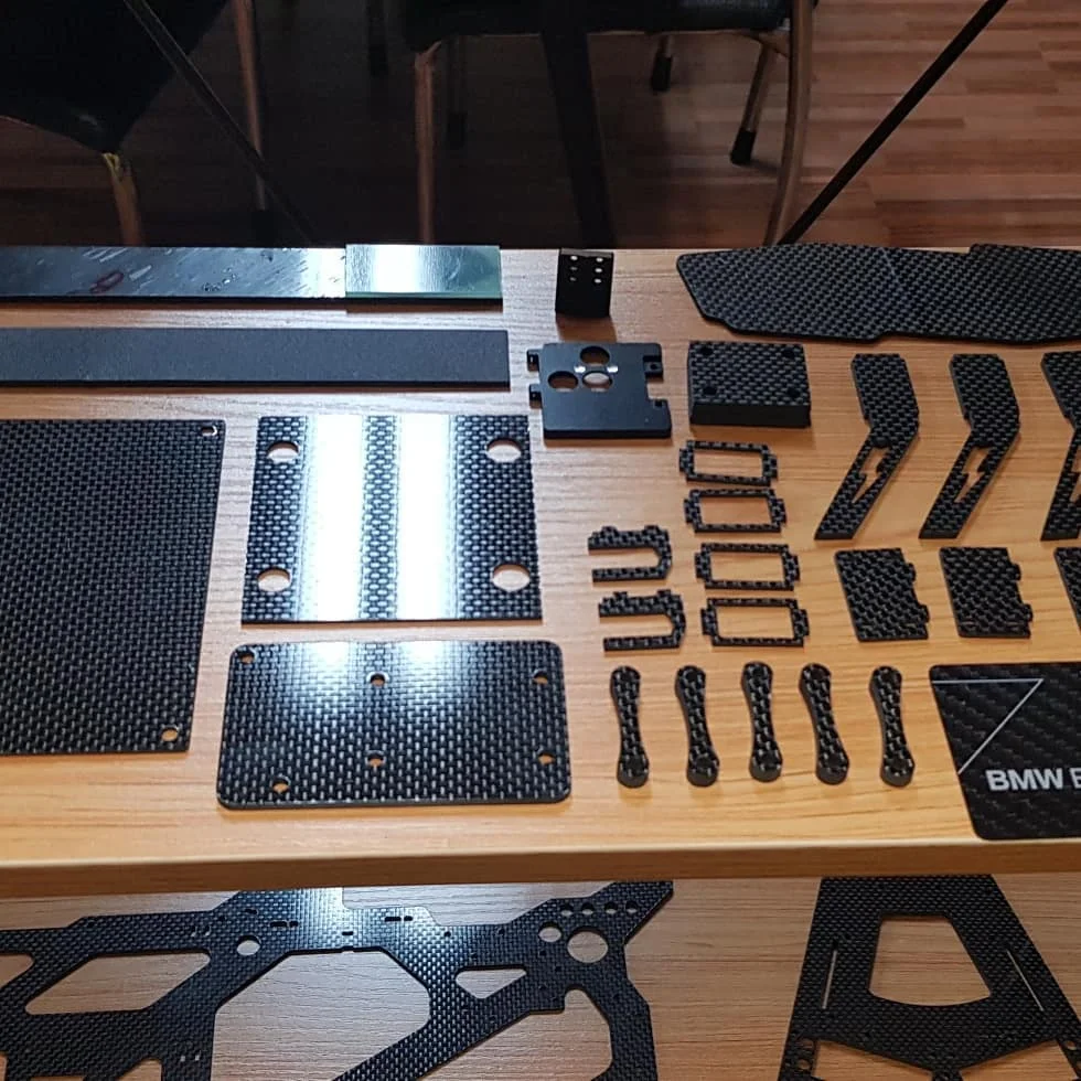 Детали из углеродного волокна для резки 3K лист изготовленный на заказ CNC обработка пользовательских деталей