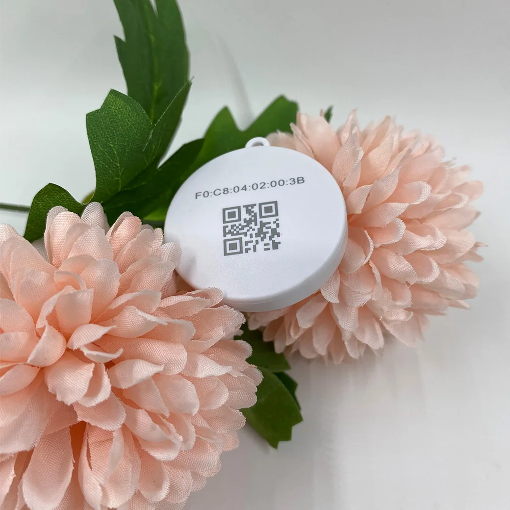 Small Waterproof Long Lifetime Wearable ibeacon Bluetooth Proximity Beacon Child Finder