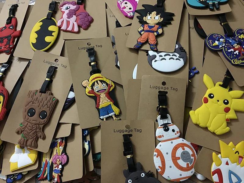 T1300 Japanese anime cartoon cute Mickey boarding luggage tag recognition small hang decoration