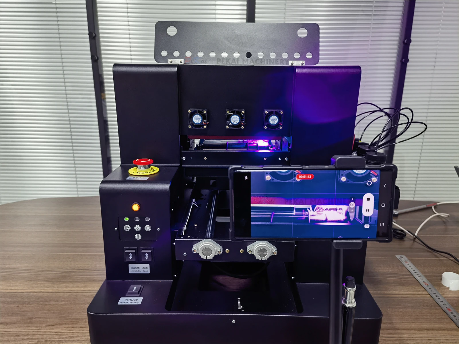 Newest 6 Cups Small UV Flatbed Printer A4 XP600 Printhead Varnish Printer for Phone case Pen card Lighters Bottle Glass Metal