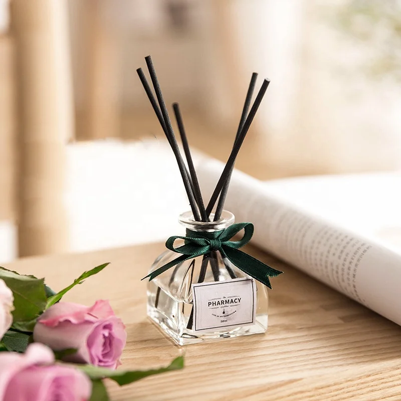 Unique transparent 50ml 100ml 150ml 250ml reed diffuser empty glass bottle aroma diffuser bottles with cap