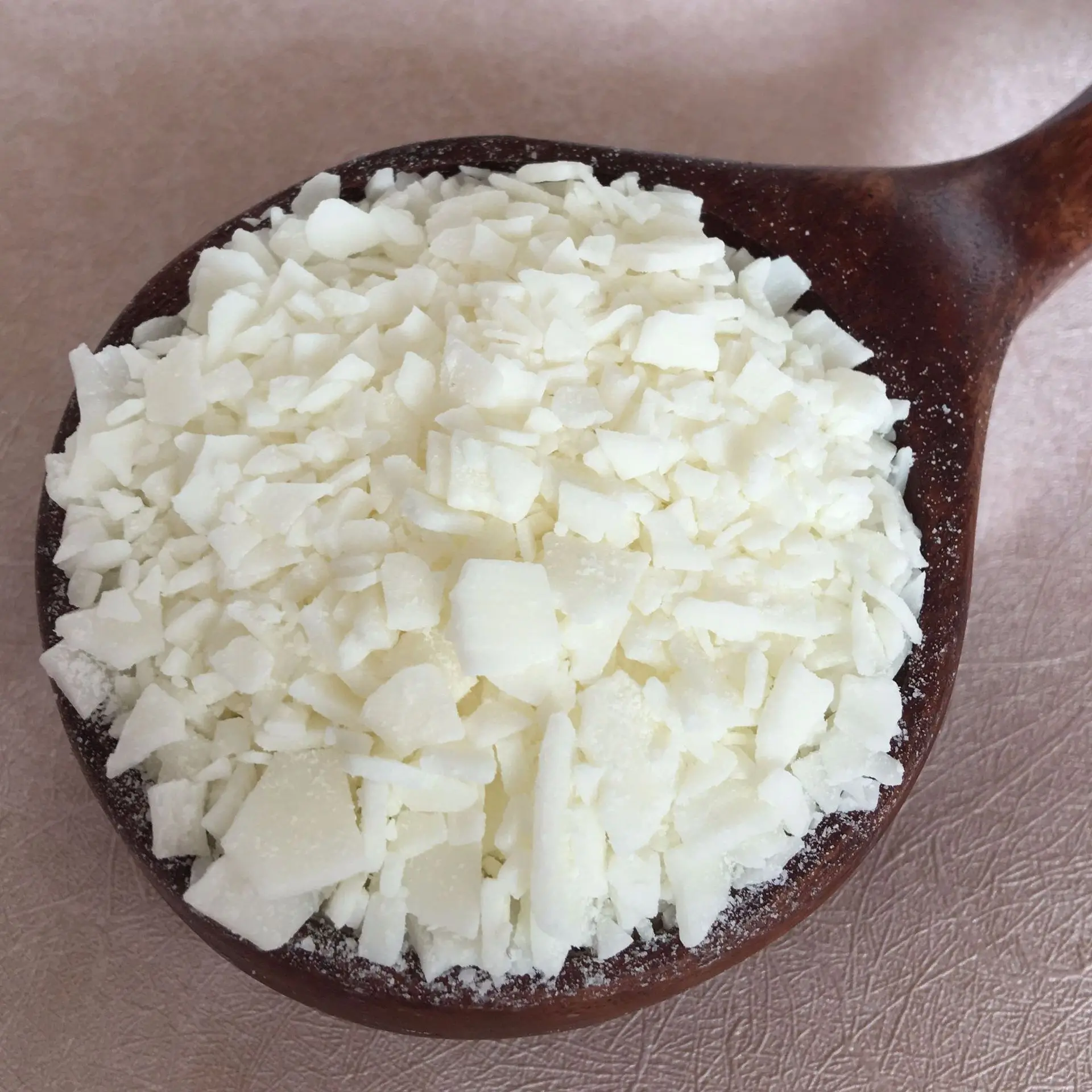 Natural soy wax flakes for candle making wholesale soya wax bulk