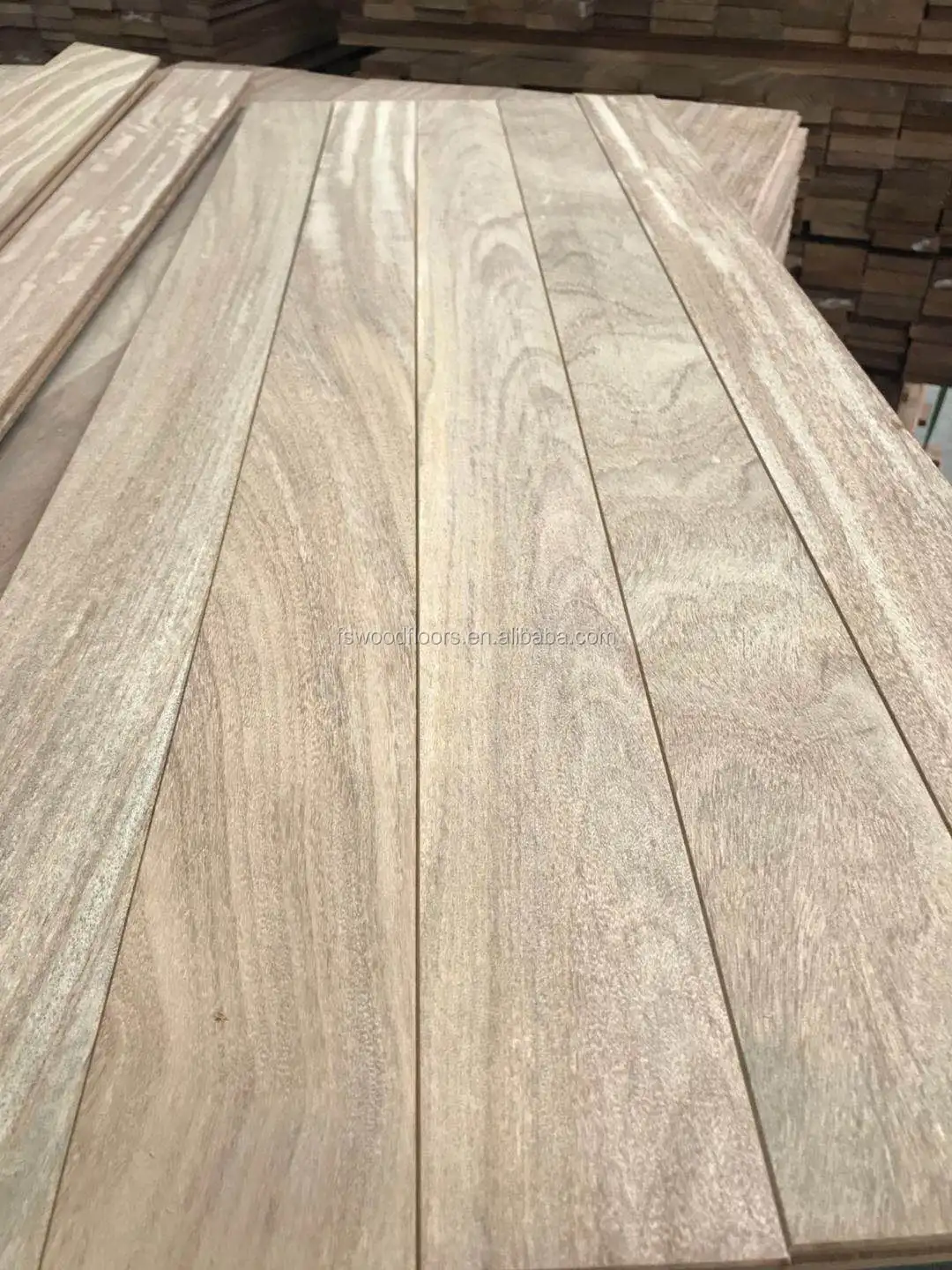 1800 mm length unfinished cumaru Brazilian teak solid hardwood flooring waterproof with high quality and good price