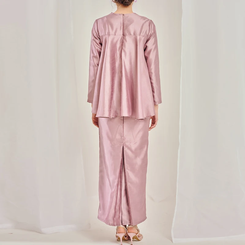 Custom fashion solid color pink elegant baju kurung 2024 modern malaysia islamic clothing satin baju kurung