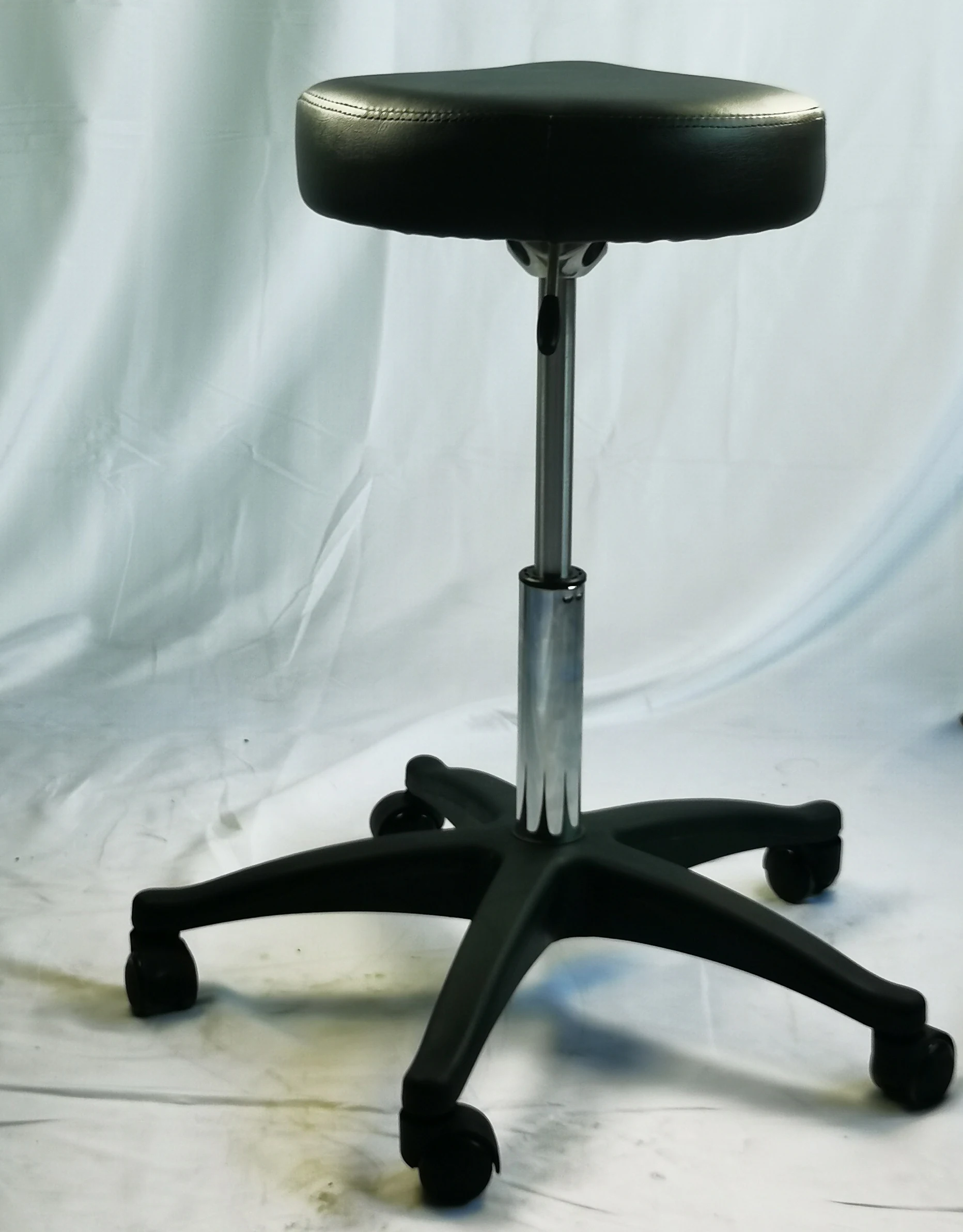 Spot Master Chair Factory Direct Supply Stainless Steel Hydraulic Luxury Appearance Master Chair Wholesale