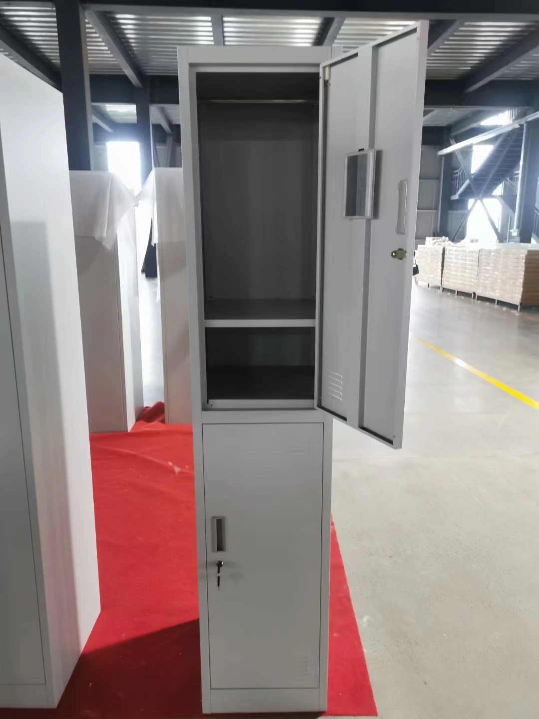 Hot Sale Single two-door Metal Cabinet Storage Locker 2 Tier Staff Locker Gym Steel Locker