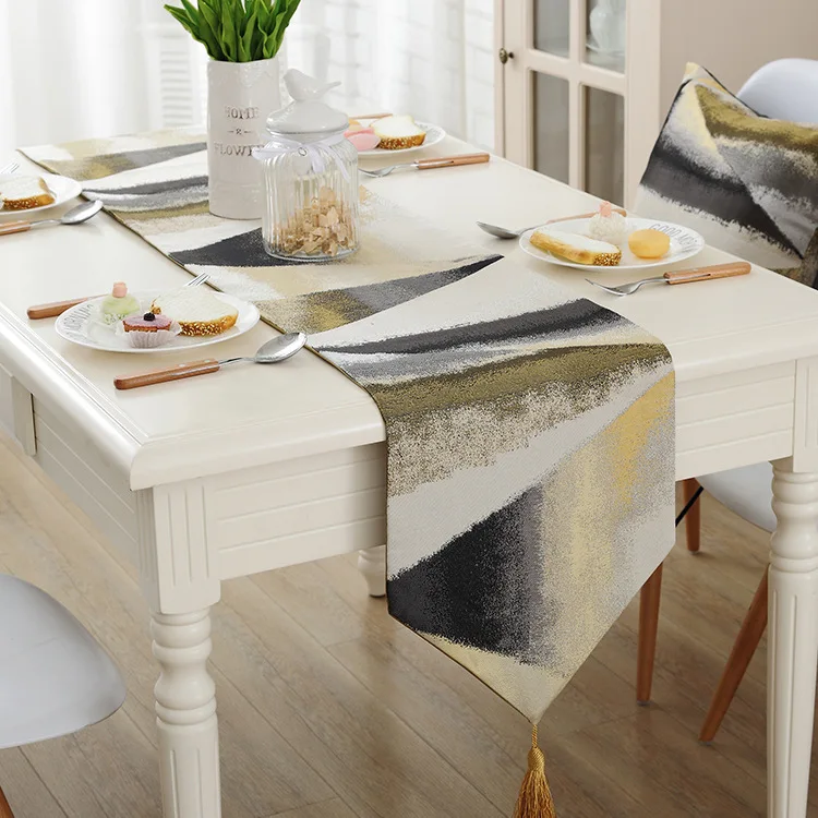 Luxury European Style Table Runner Decorations Jacquard Geometric Dining Table Runners