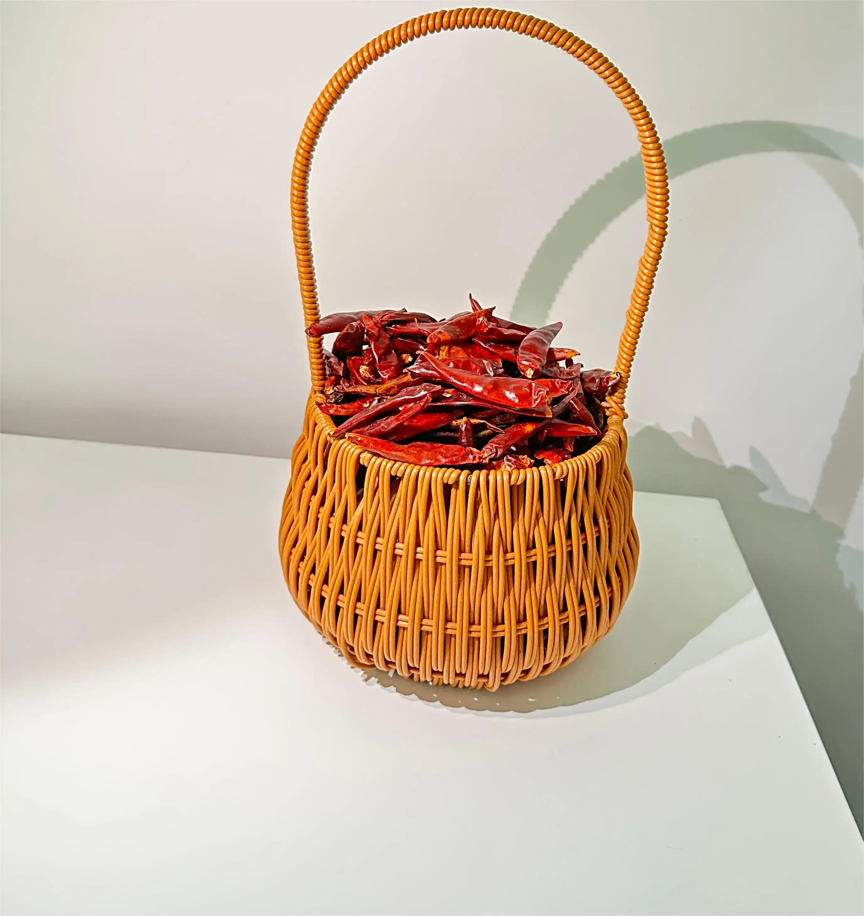 Wholesale All Natural Dry Red Pepper High Quality with Spicy Taste Fresh Capsicum Product