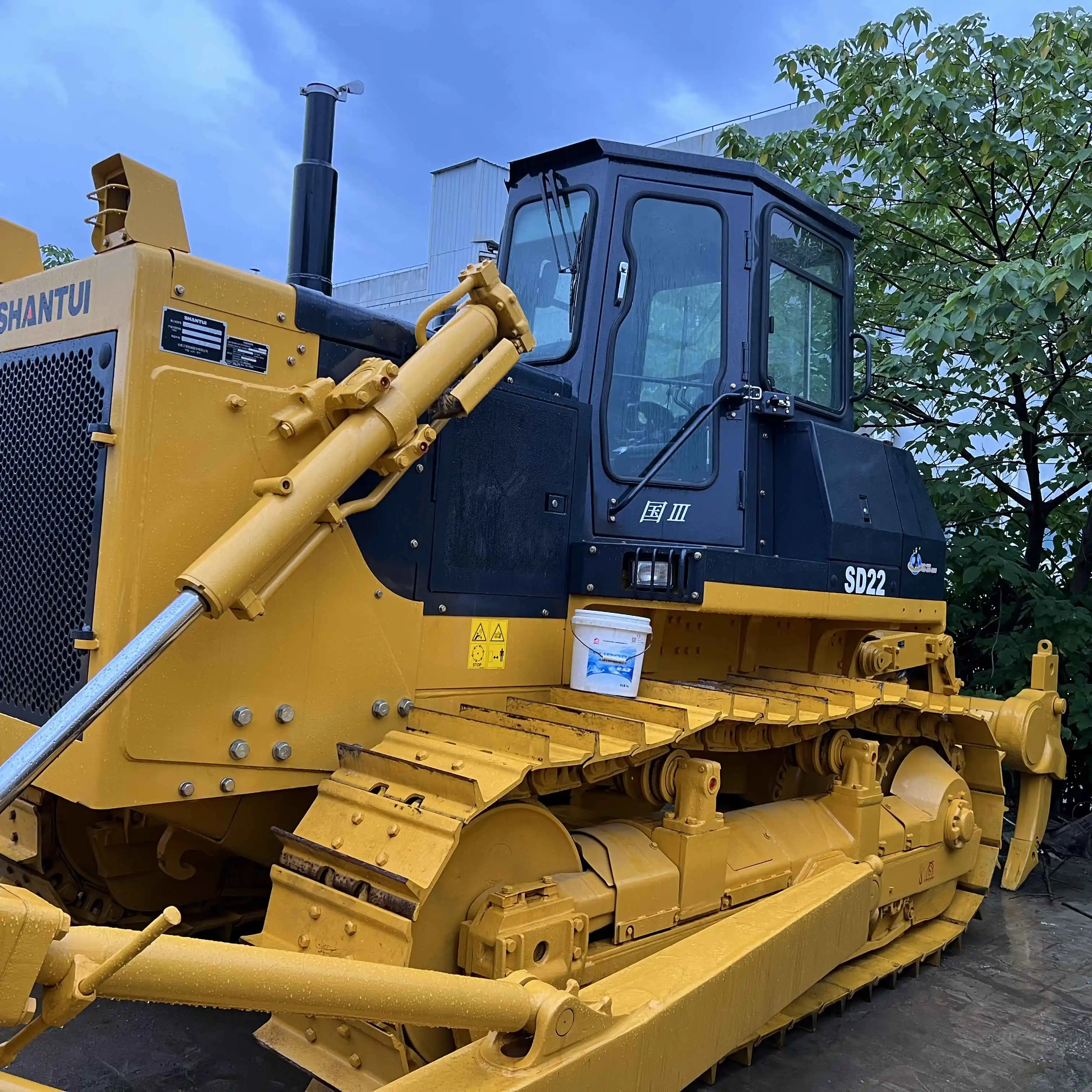 Shantui Used Bulldozer SD32 SD22 SD42 High Quality Best Price 320HP Bulldozers 40Ton Crawler Rock Dozers For SALE