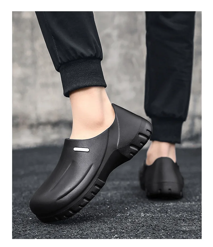Bomei High Quality Anti-slip Rubber Sheet Cook Chef Shoes In Stock Cleanroom Food Industry Eva Clogs manufacturer