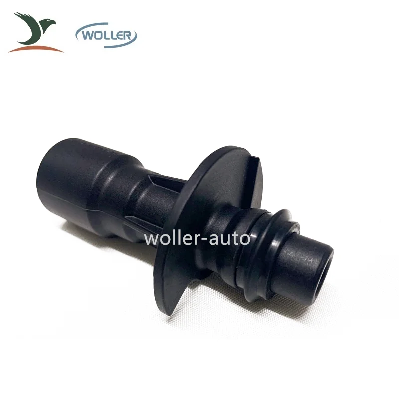 For Land Range Rover Sport LR4 Water Pump Pipe Tube Hose Engine Oil Cooler Line Connector C2Z18658 LR028136