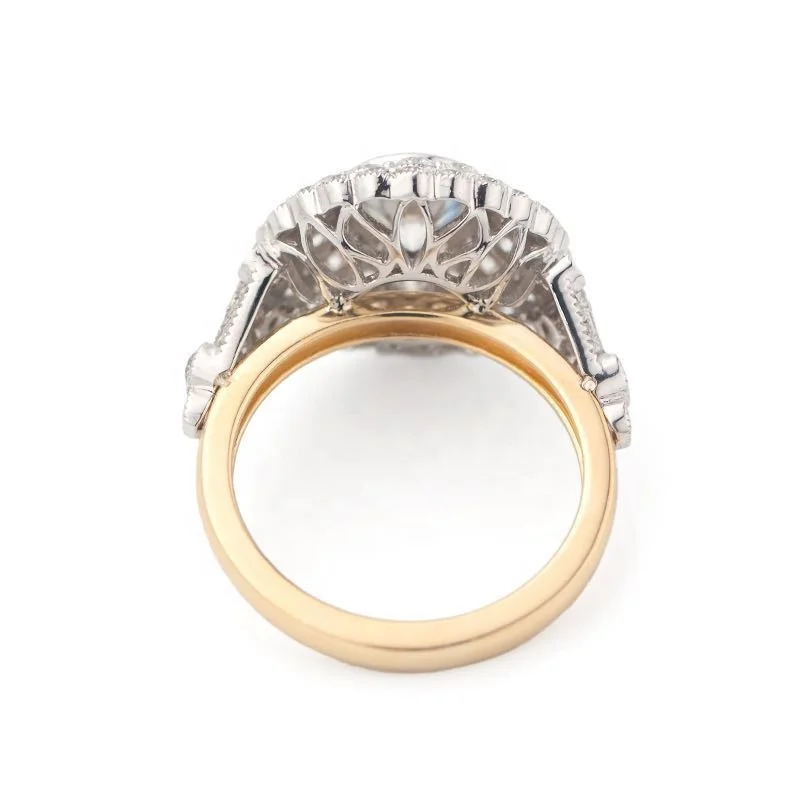  Изготовленный на заказ ювелирное изделие для помолвки 18k золото муассанит кольцо с