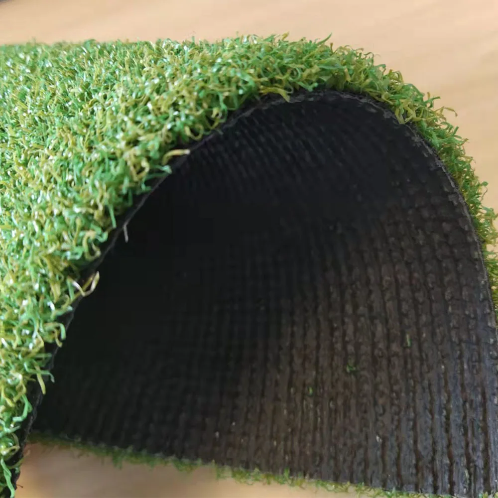 Wholesale price outdoor durable mini golf grass artificial turf putting green mat