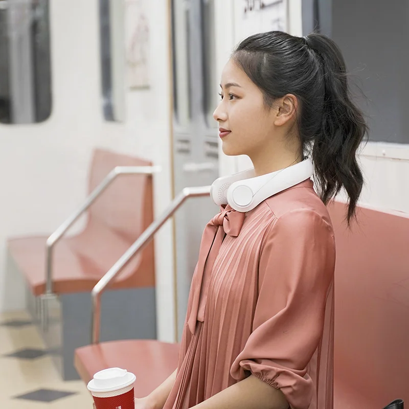 Korea popular 2400mah neck fan rechargeable,neck battery,neck fan usb