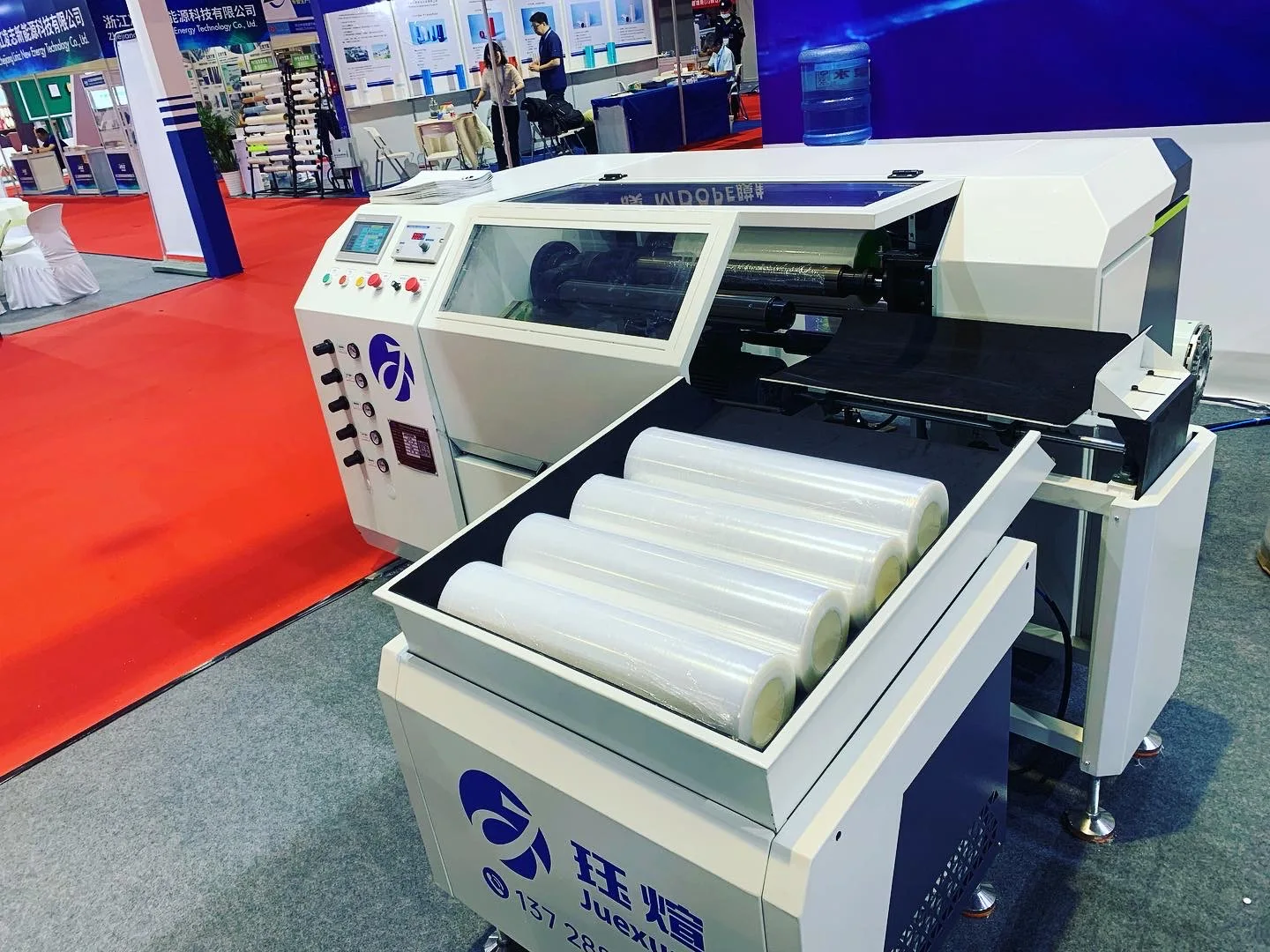 ПЭ стрейч-пленка без сердечника Автоматическая Перемотка пленки Бумажных