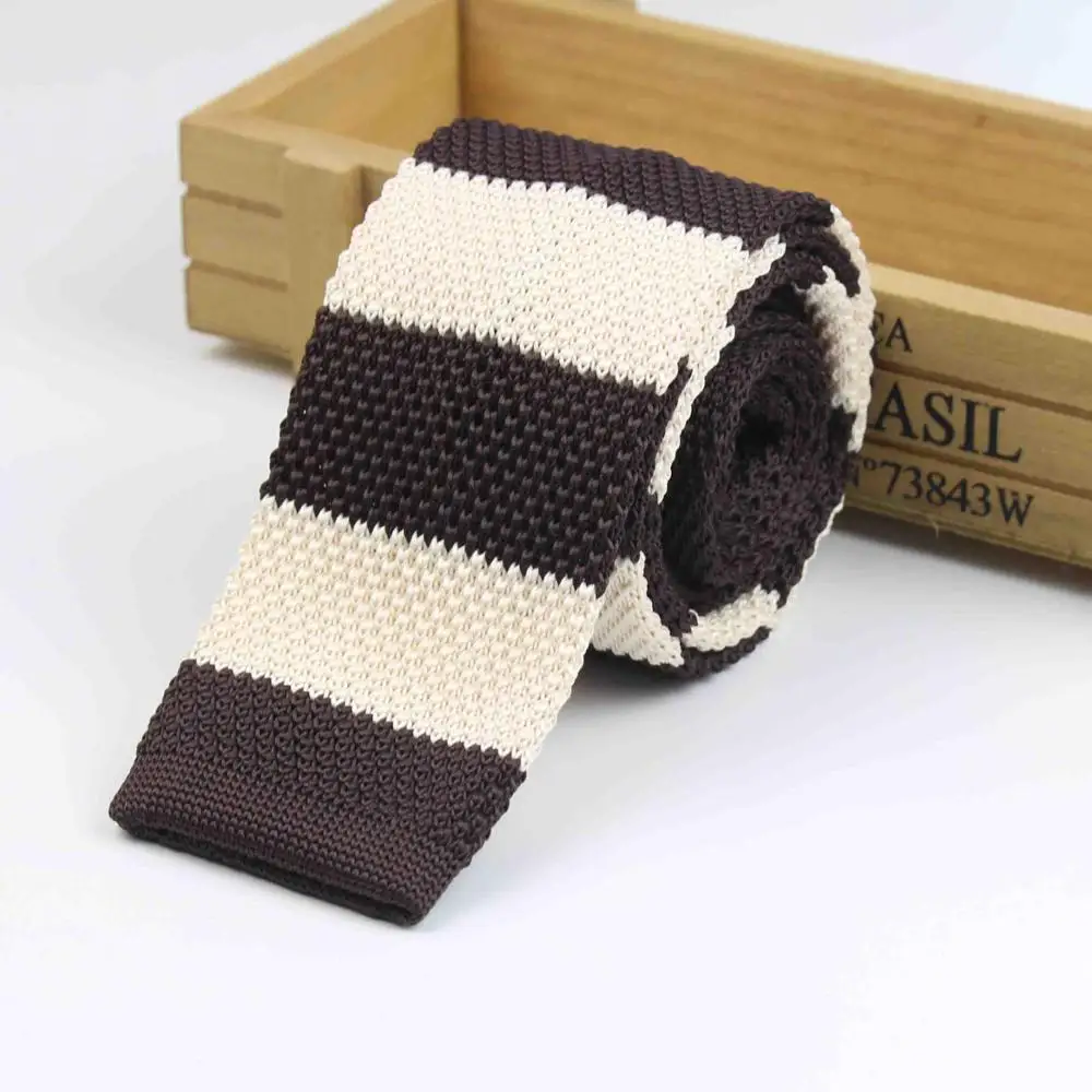 Mens Striped Knit Tie  Skinny Knitted Necktie Narrow 5.5cm Dot Gravatas Classical Ties Knitting Tape Yarn Designers