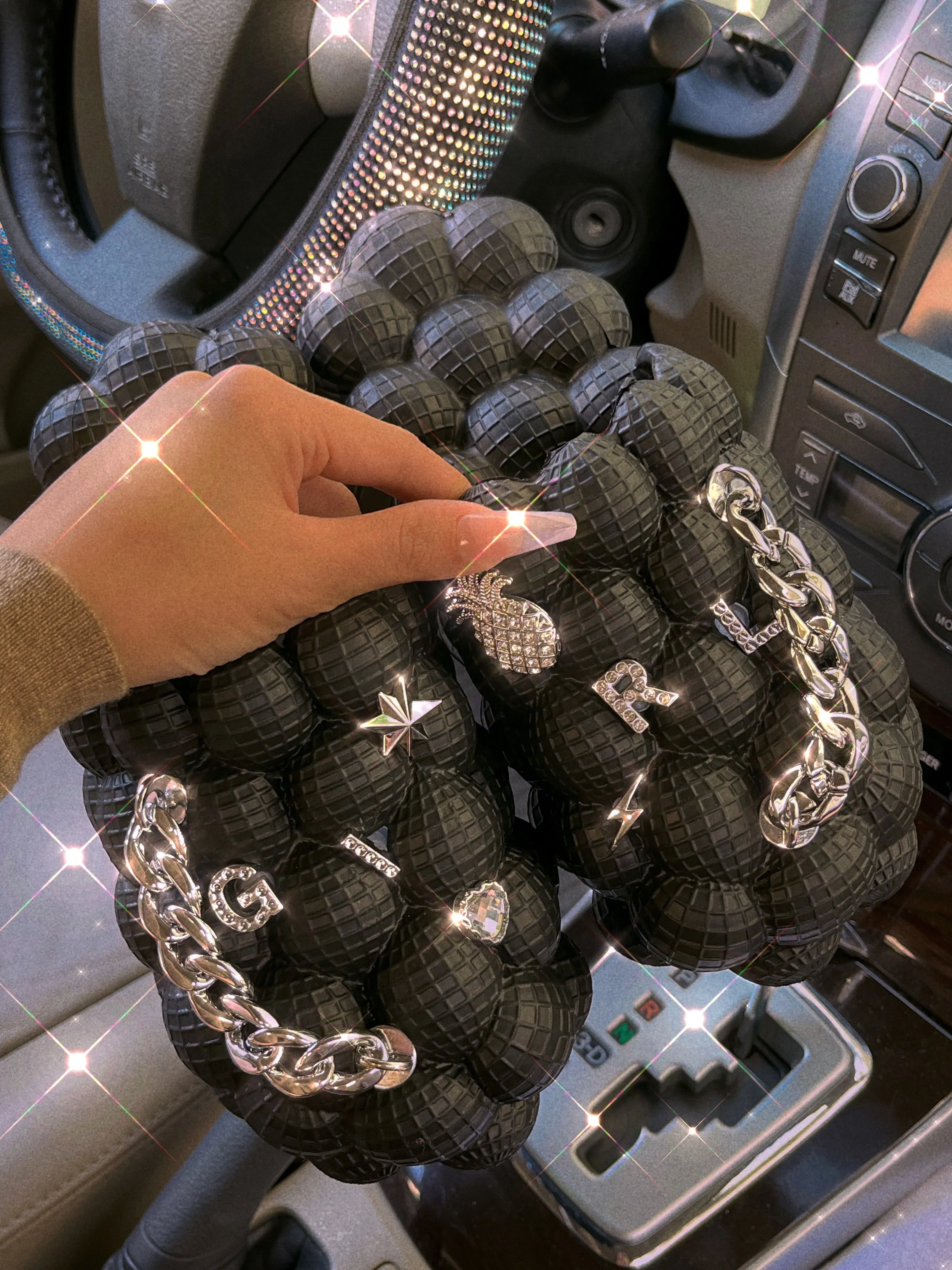 Bubble Slippers with shoe charm 2021 Unisex Fashion Outdoor EVA Clogs Women slippers Home Flip flops Massage Bubble Slides