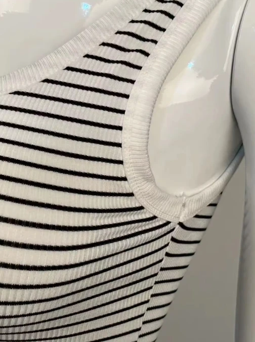 Slim Fit Rib Knit Striped Tank Top Wholesale Sleeveless Vest by OEM Custom Cheap Tank Top