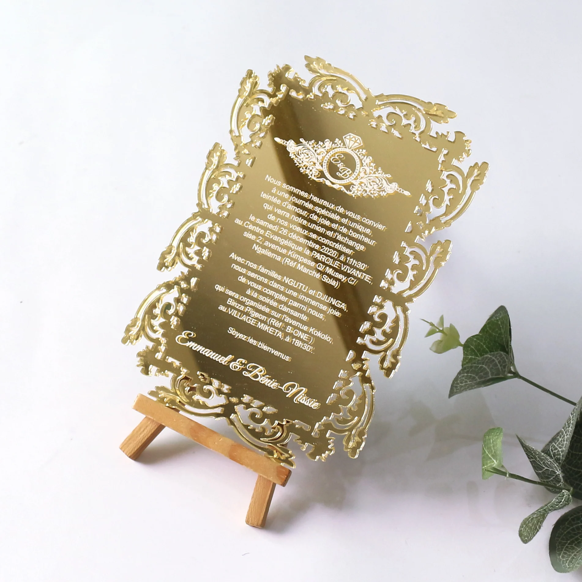 Golden Mirror Acrylic Decorative Crafts Hollow Geometric Menu Card Free Design Wedding Invitation Cards