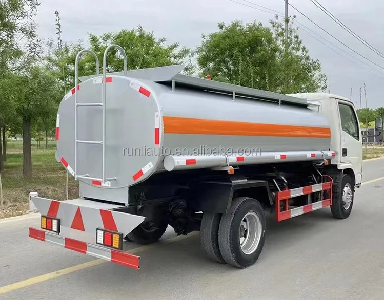 China Factory Customized DFAC 3000 Litres 3 M3 Fuel Truck Small Light Duty Oil Petrol Gasoline Diesel Fuel Tank Truck