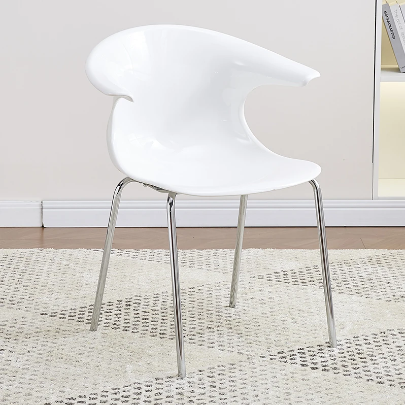 Wholesale Modern Acrylic Dining Chair Simple Stackable Plastic PC Clear Chair for Coffee Shop Restaurant